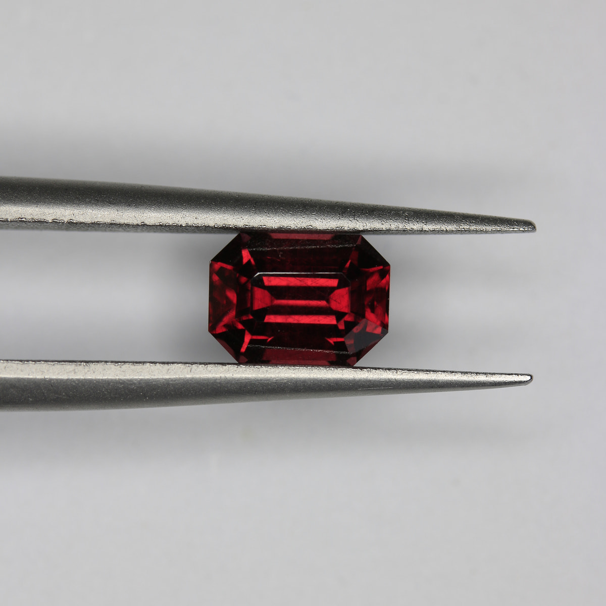 1.4ct Garnet