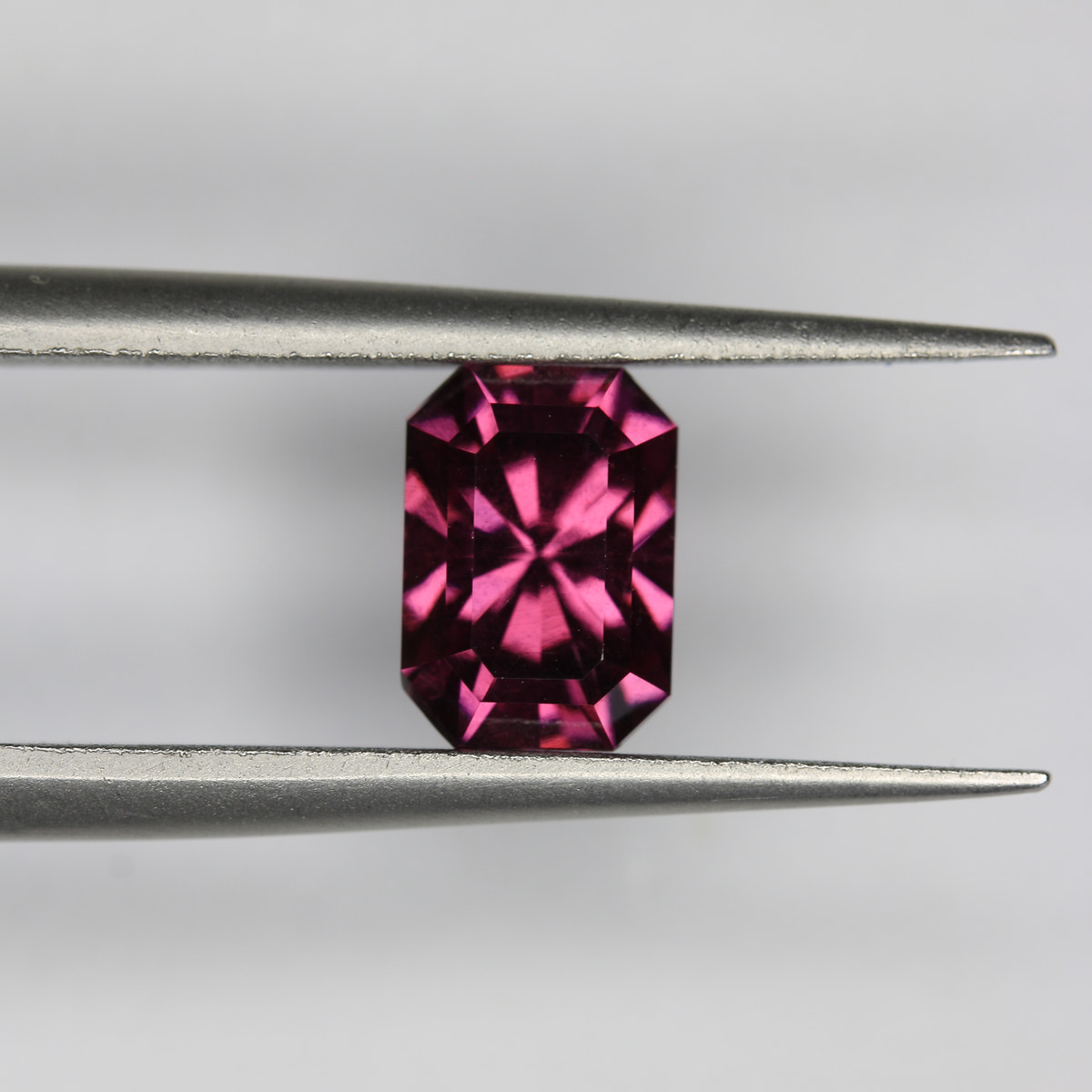 1.57ct Garnet