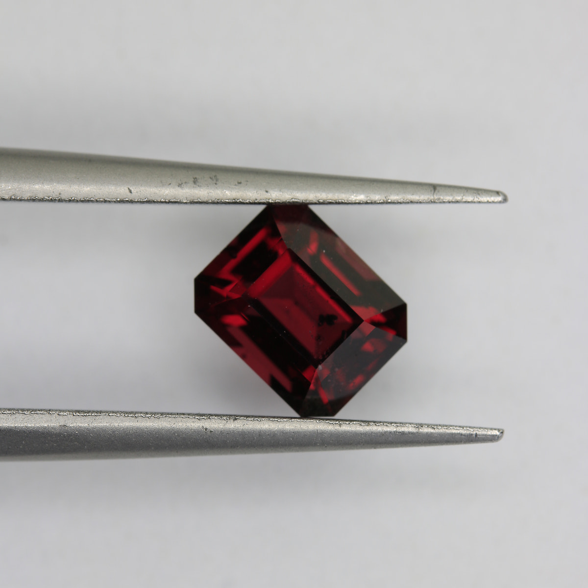 1.57ct Garnet Rhodolite