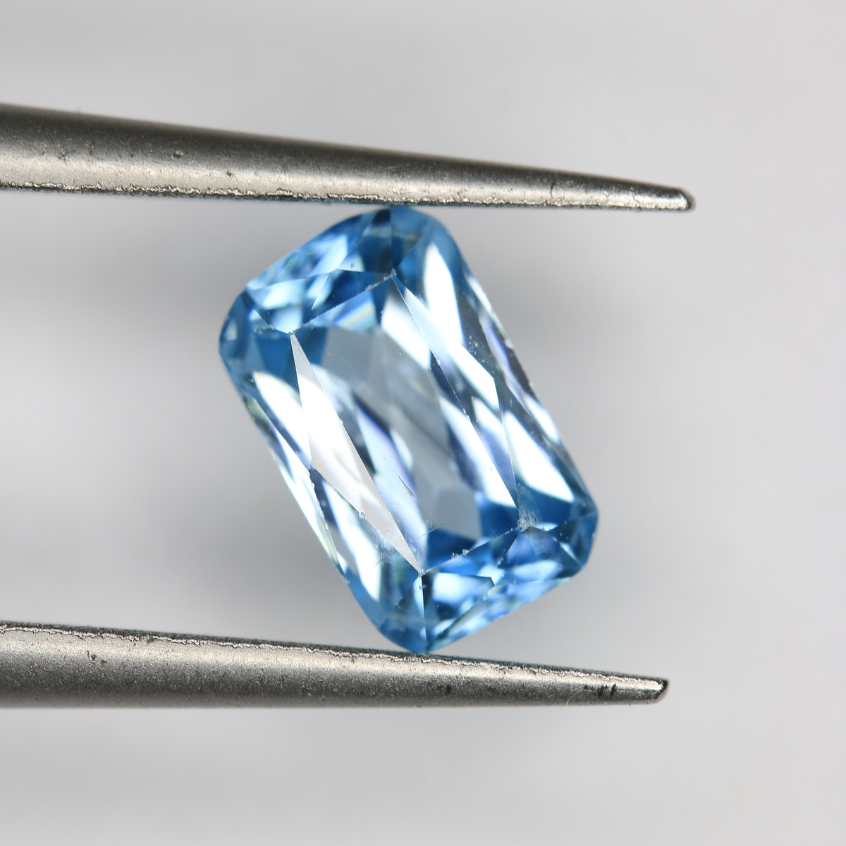1.57ct Zircon