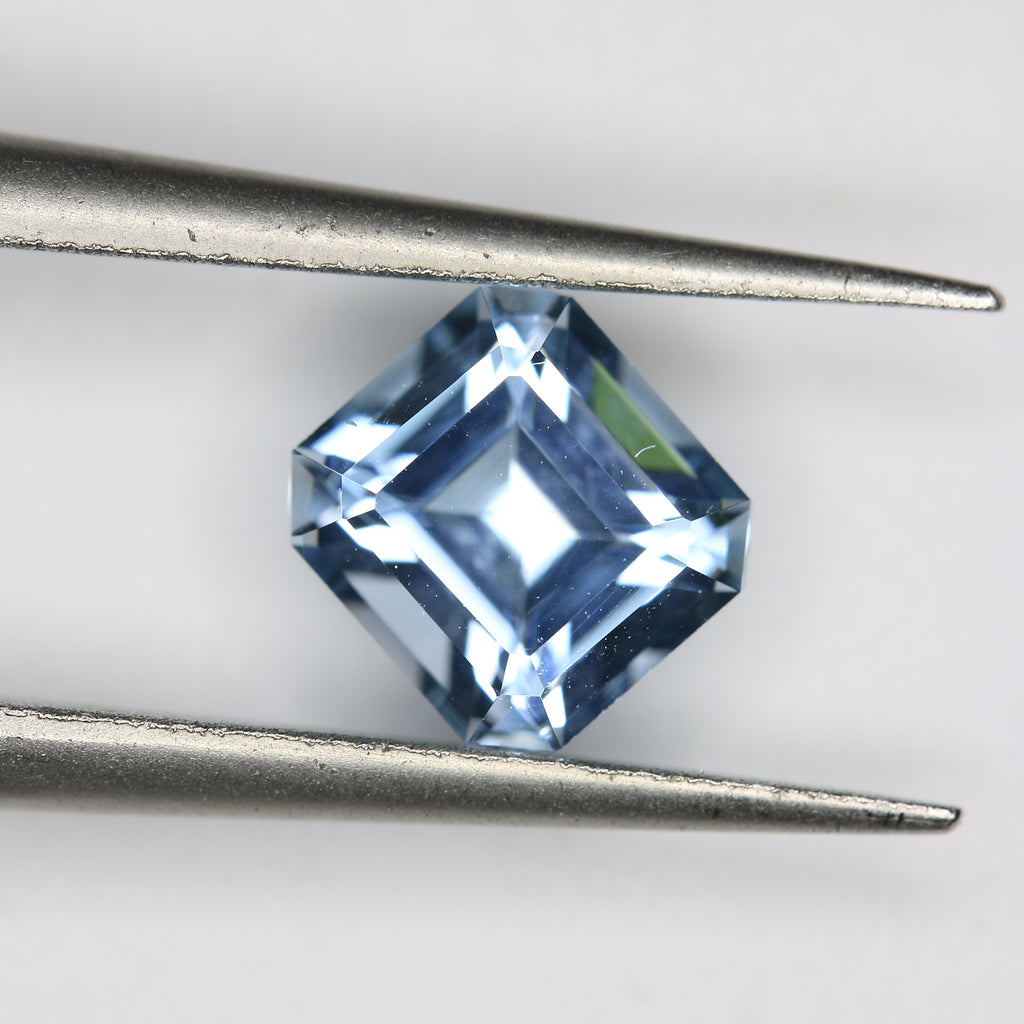 1.5ct Topaz - alternate view 2
