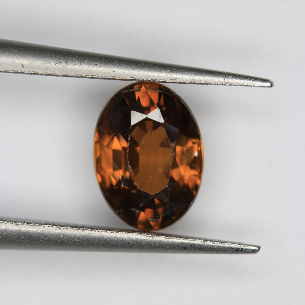 1.69ct Zircon - alternate view 2