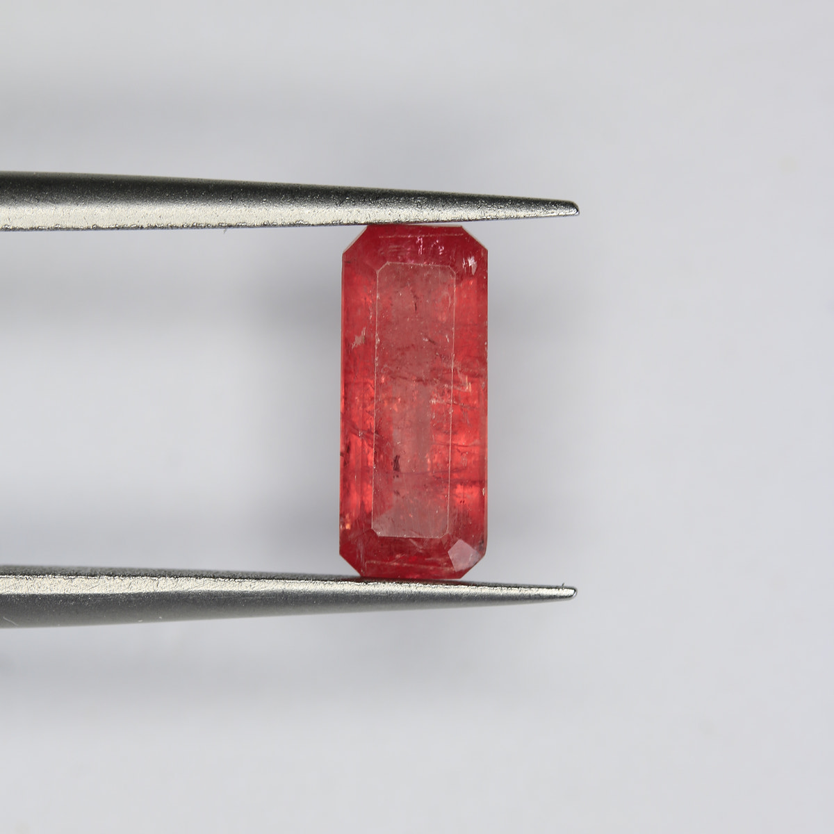 1.73ct Rhodonite rare