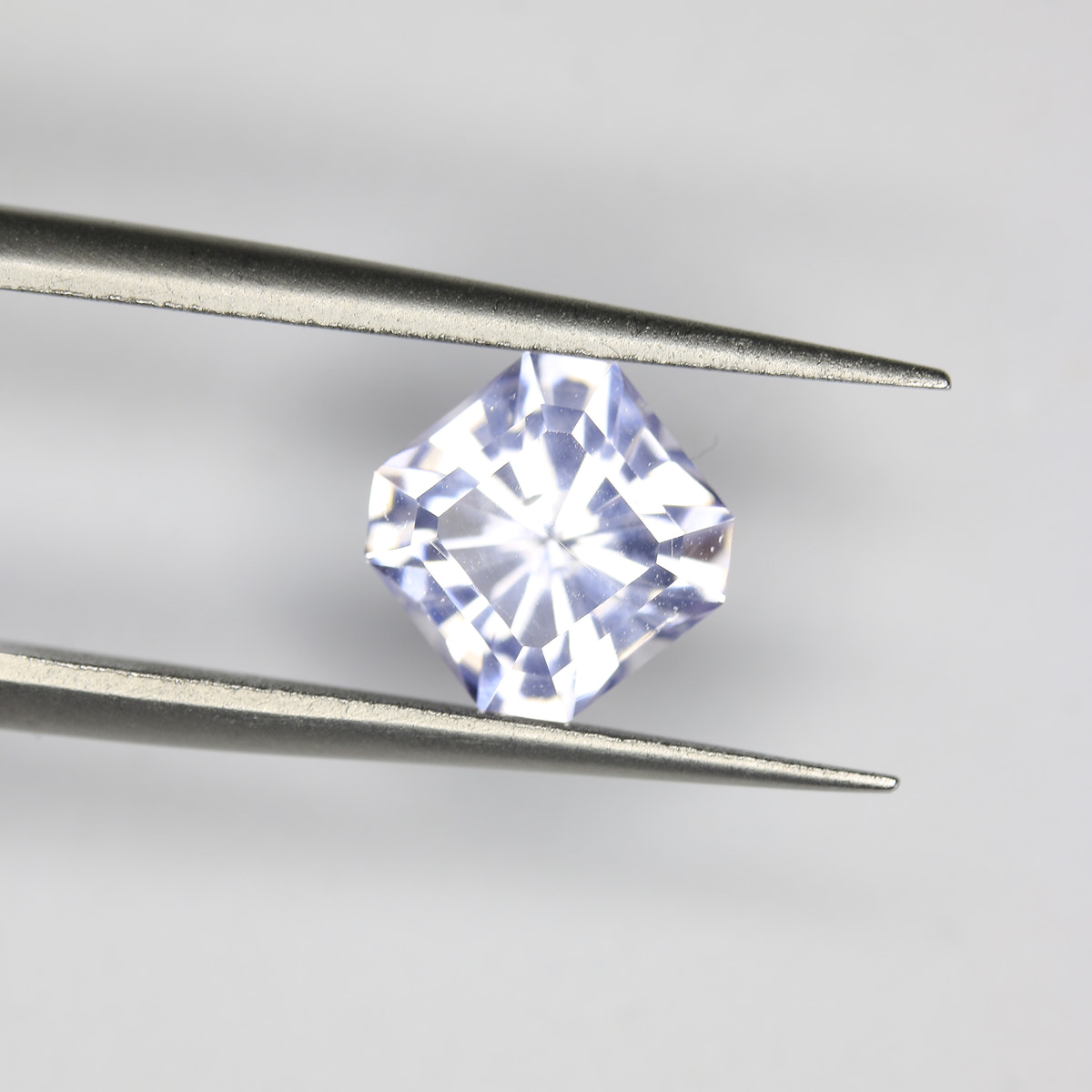 1.74ct Quartz lavender - alternate view 2