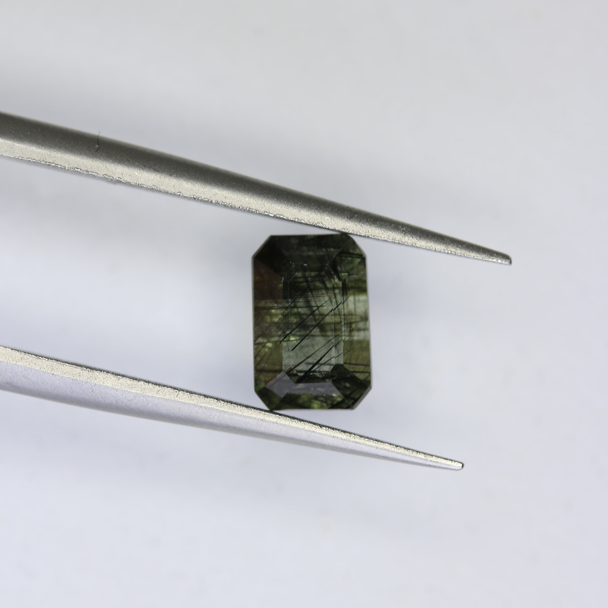 1.76ct Peridot Rutile - alternate view 2