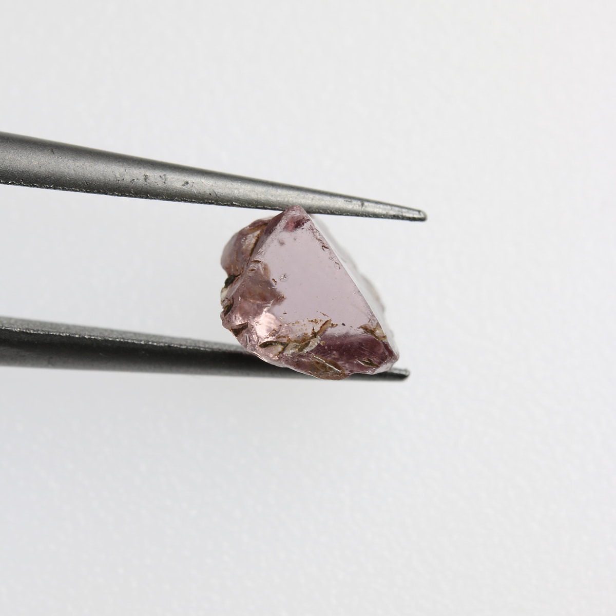 1.78ct Mahenge Garnet Facet Rough
