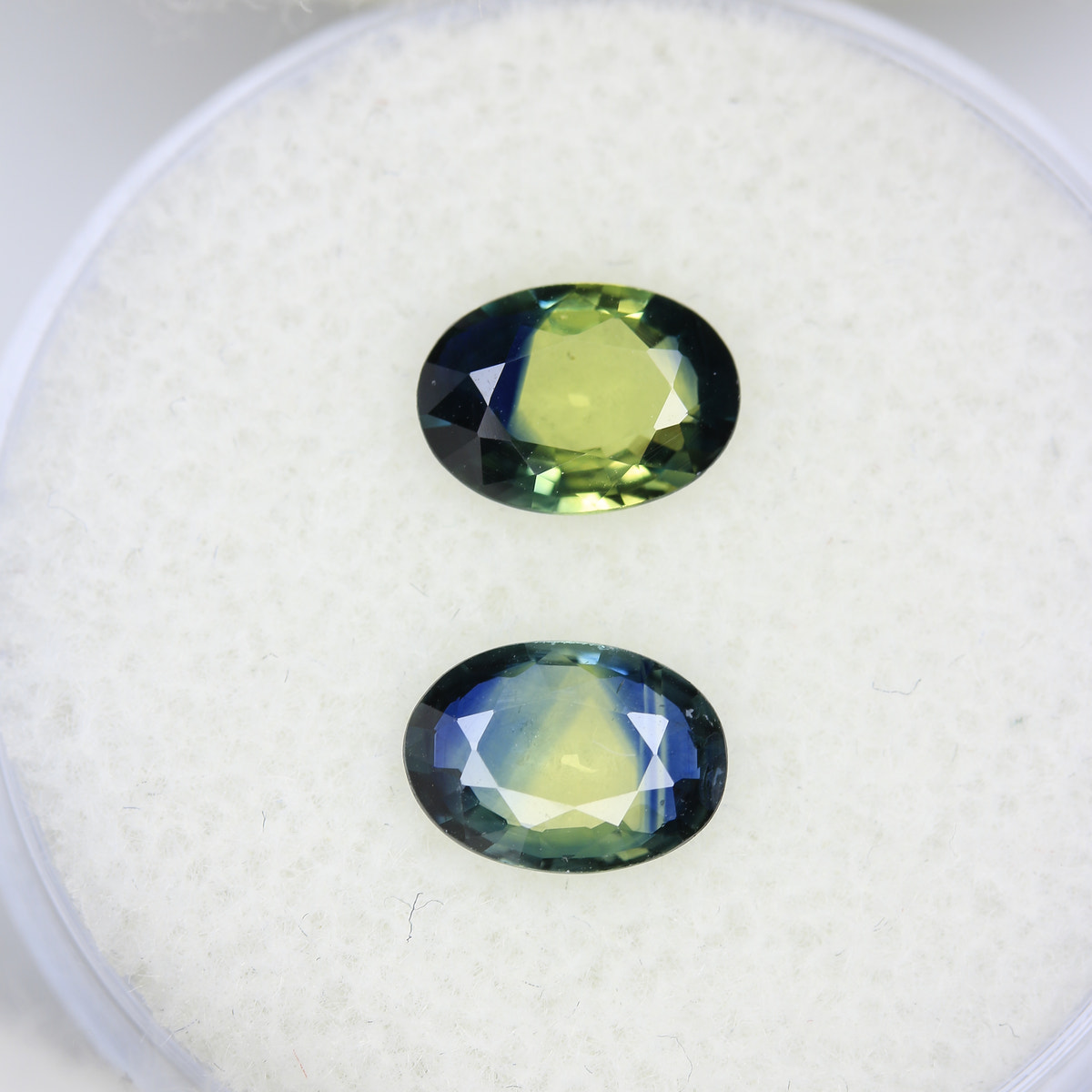 1.7ct Sapphire Tri-Colour Pair