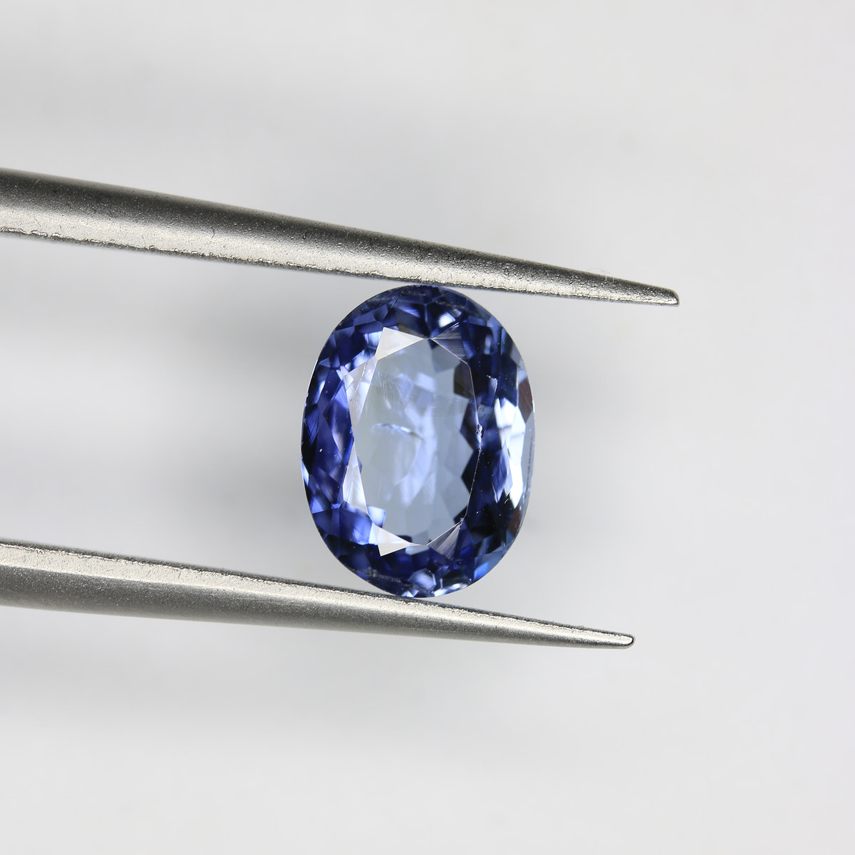 1.81ct Tanzanite