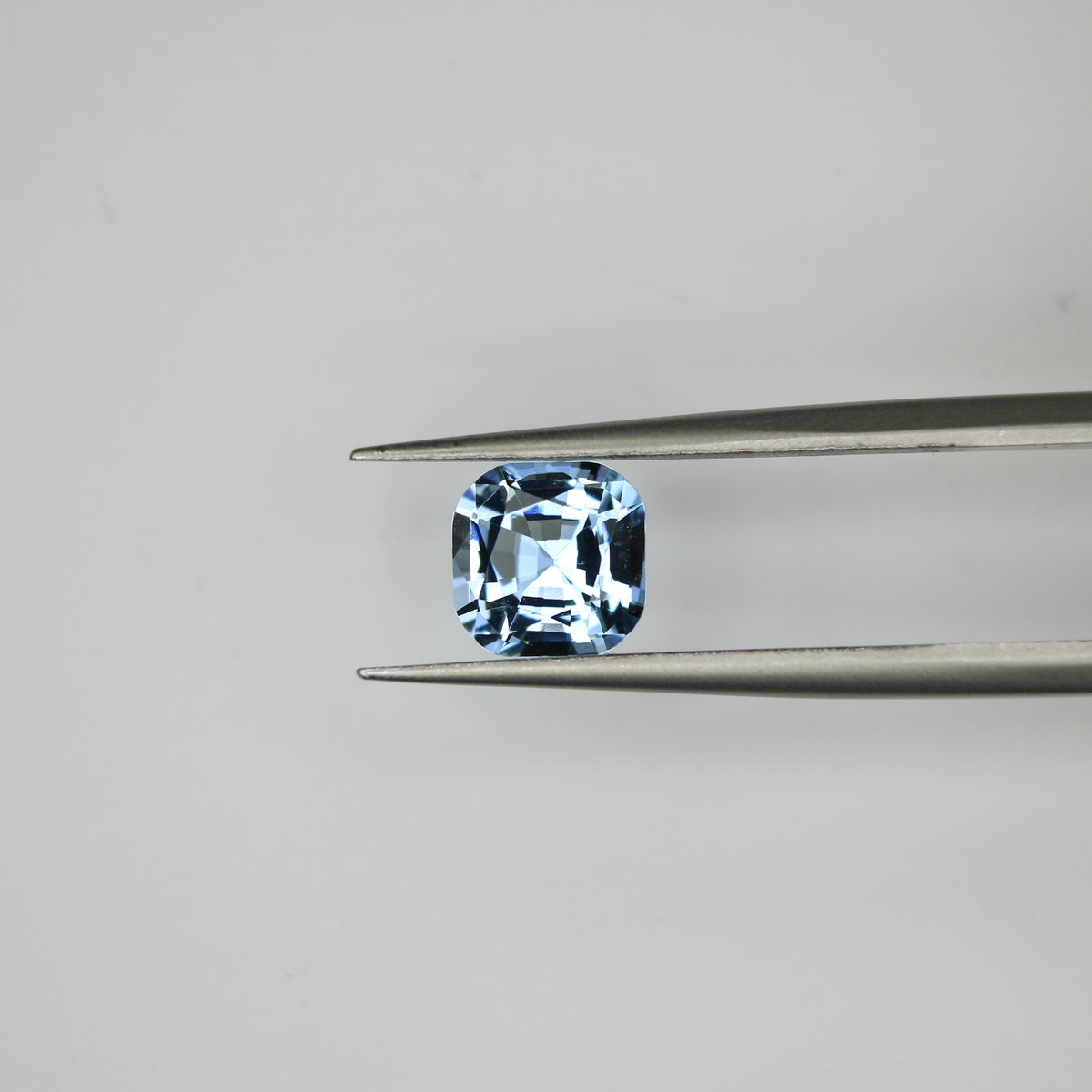 1.81ct Topaz Sky blue