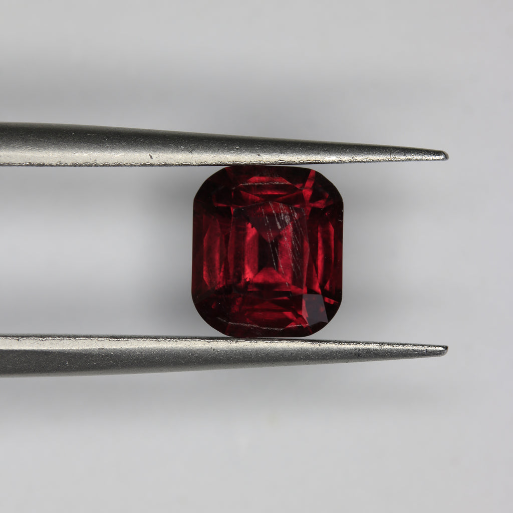 1.82ct Garnet