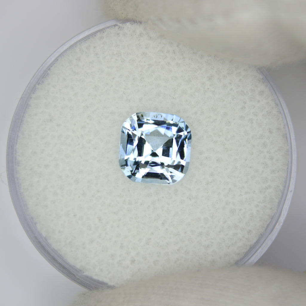 1.85ct Topaz Sky blue