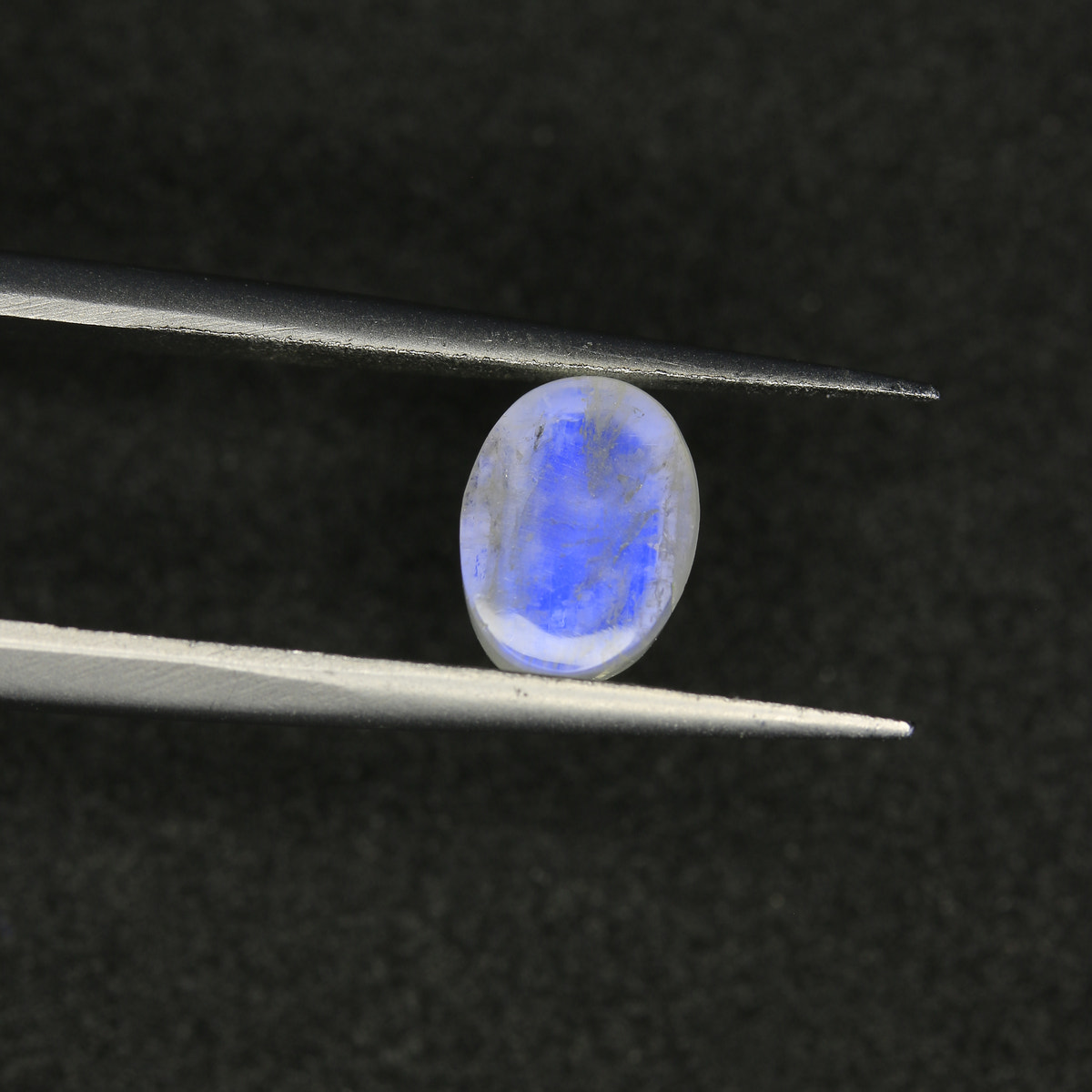 1.8ct Moonstone Feldspar - alternate view 2