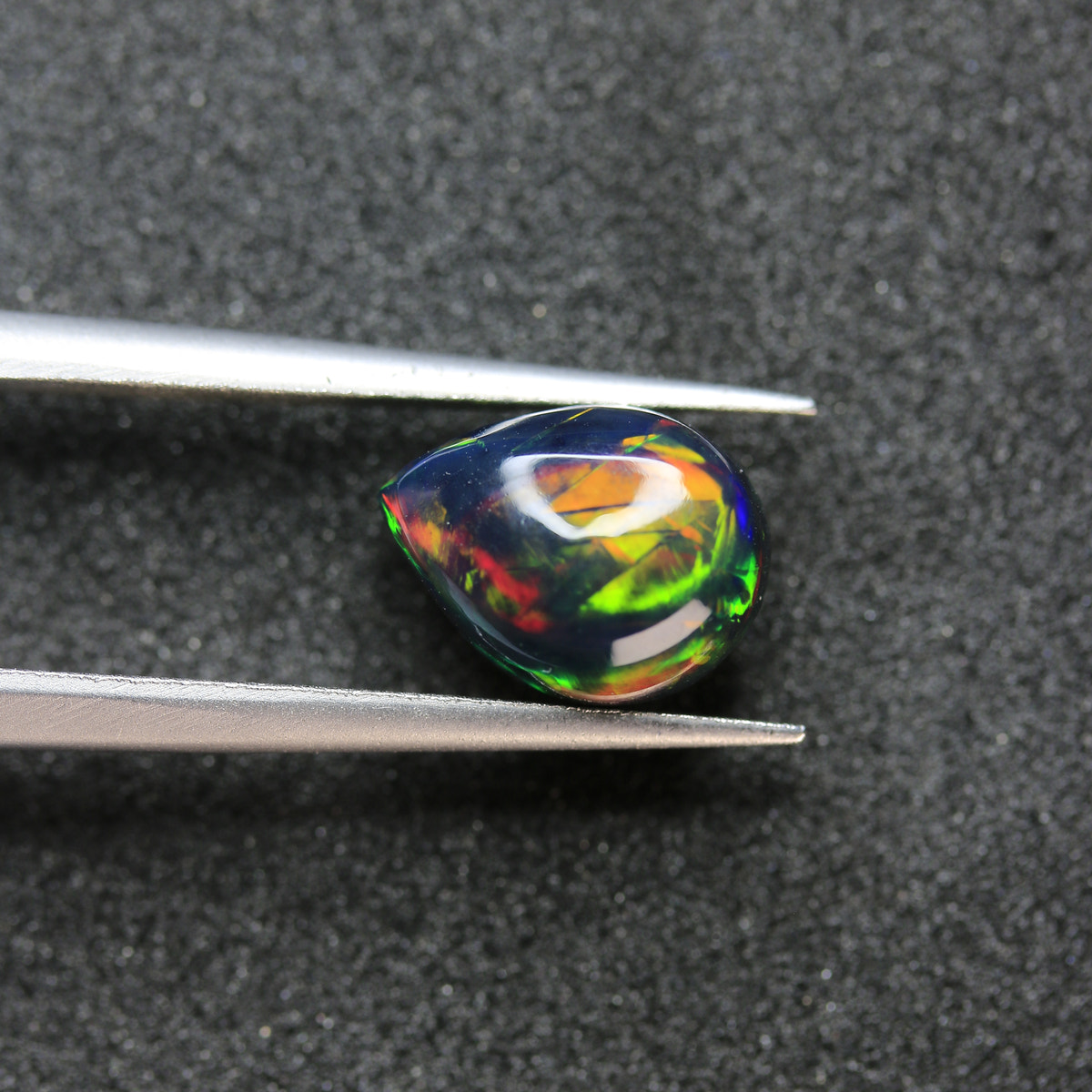 1.8ct Opal Welo - alternate view 2