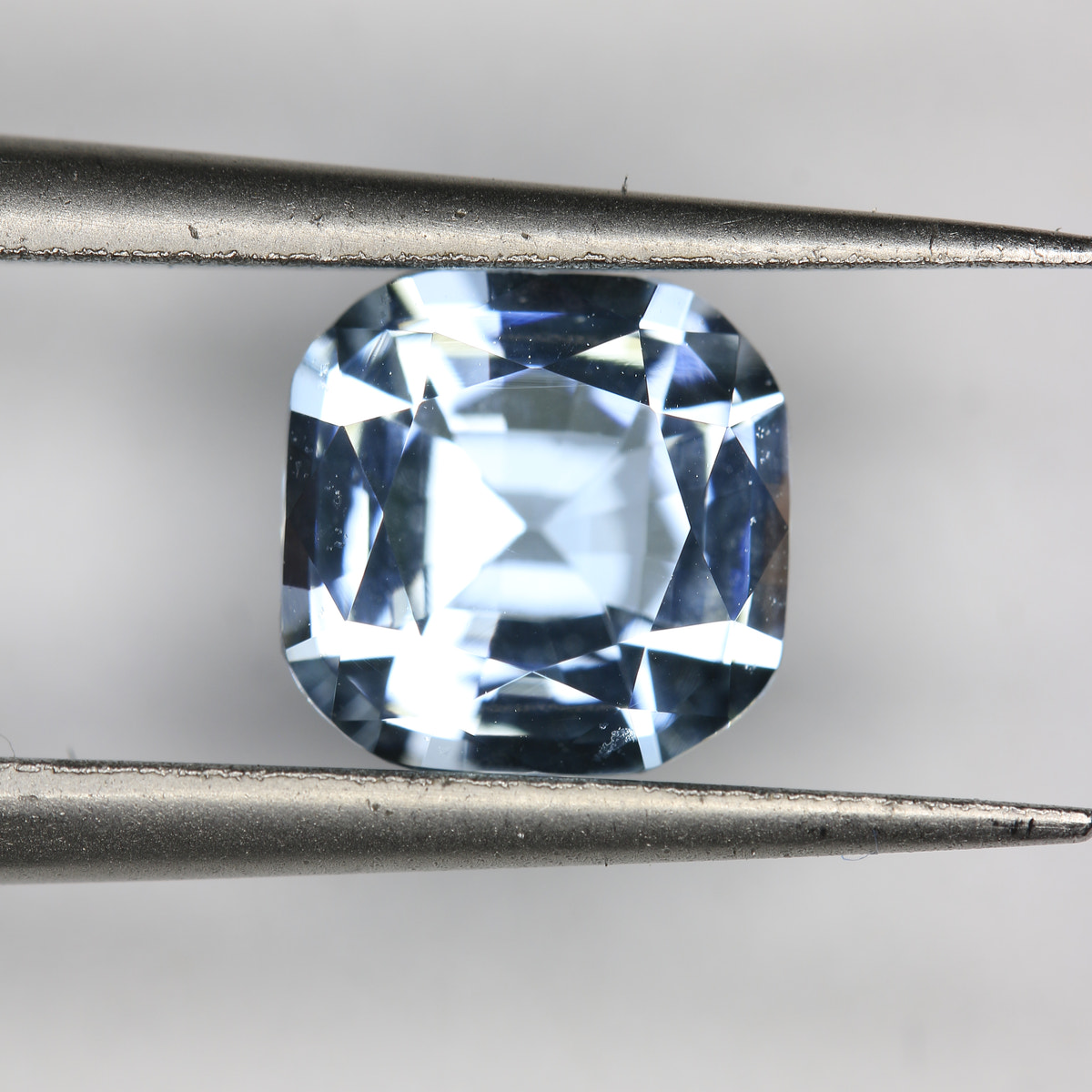 1.8ct Topaz
