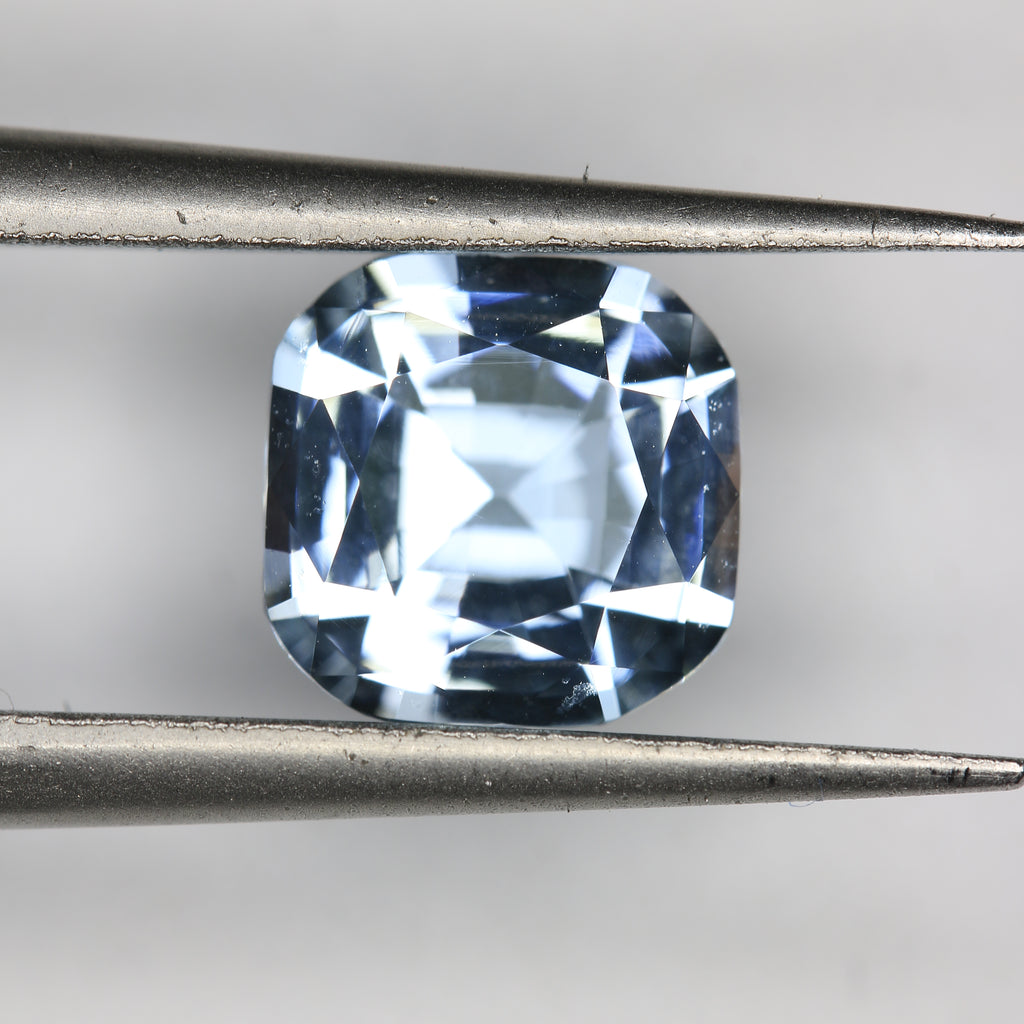 1.8ct Topaz