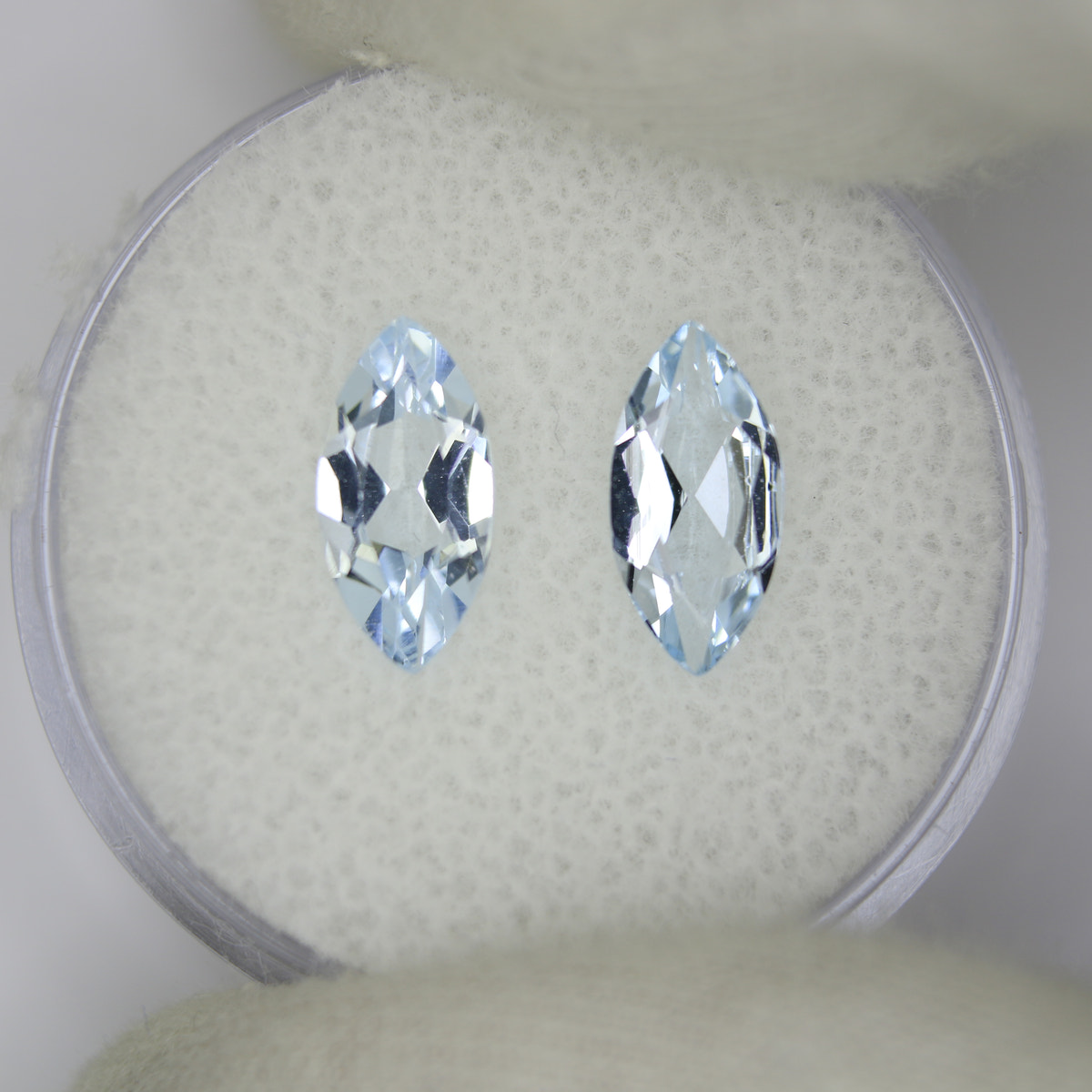 1.93ct Topaz Sky blue Pair - alternate view 3
