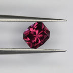 1.95ct Garnet - alternate view 2