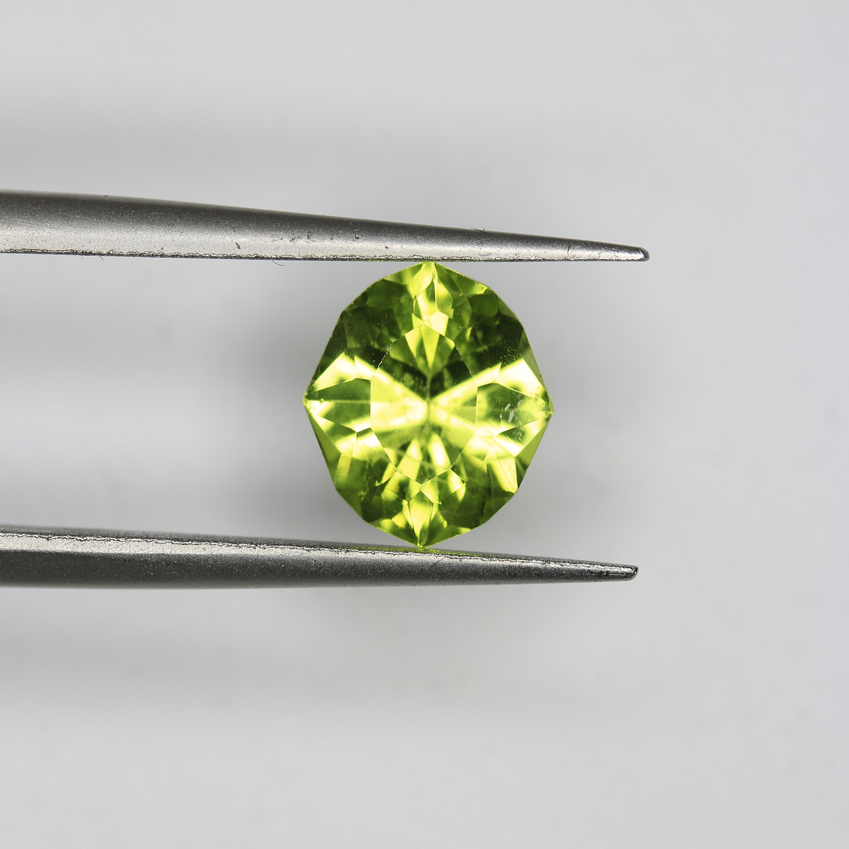 1.97ct Peridot