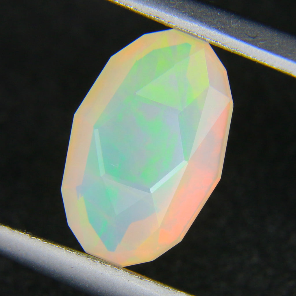 1.9ct Opal Welo - alternate view 2