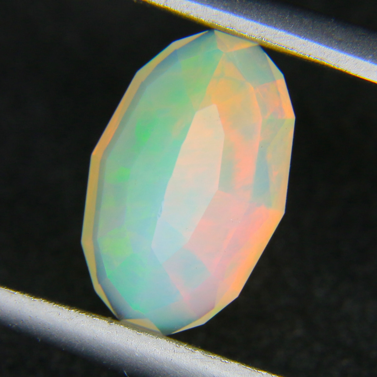 1.9ct Opal Welo - alternate view 3