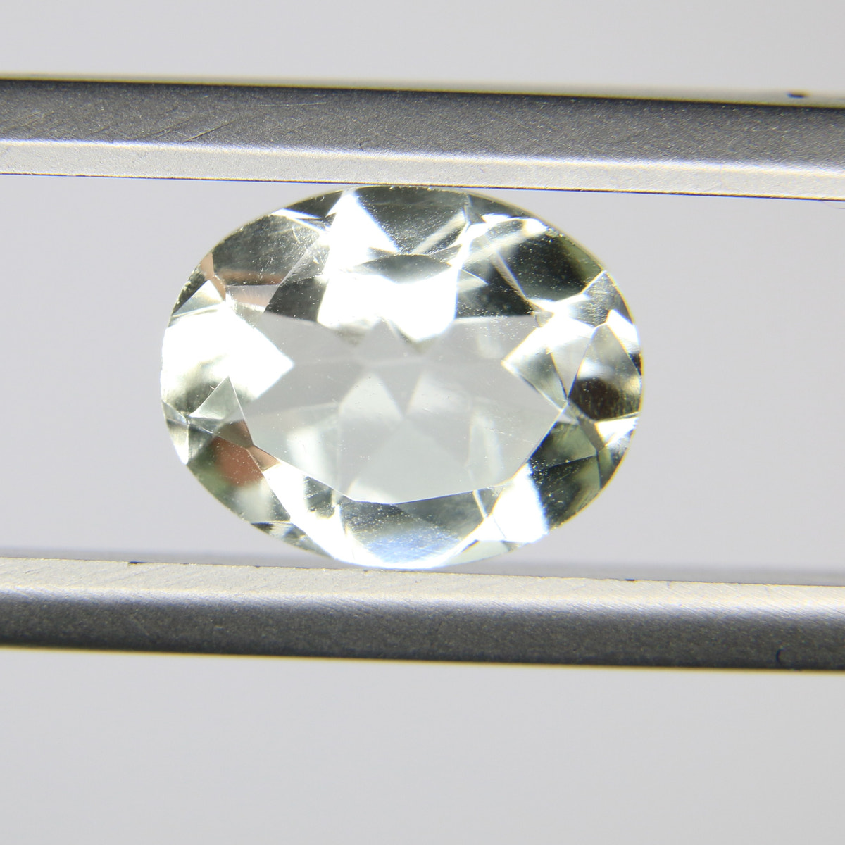 1.9ct Prasiolite