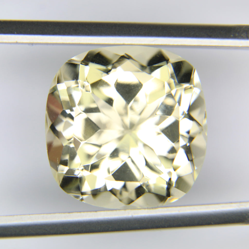 10.37ct Topaz Skardu - alternate view 2