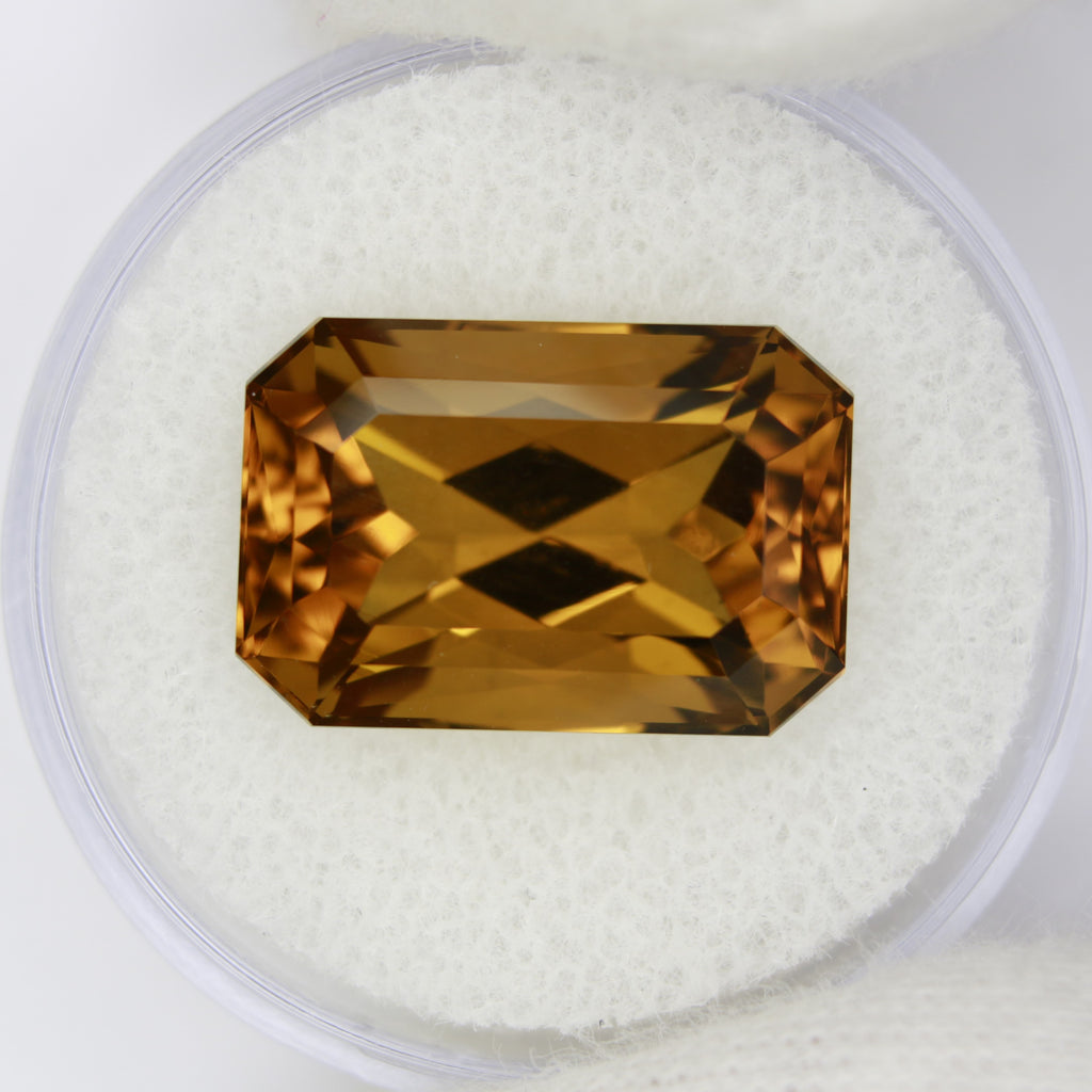 11.03ct Citrine - alternate view 3