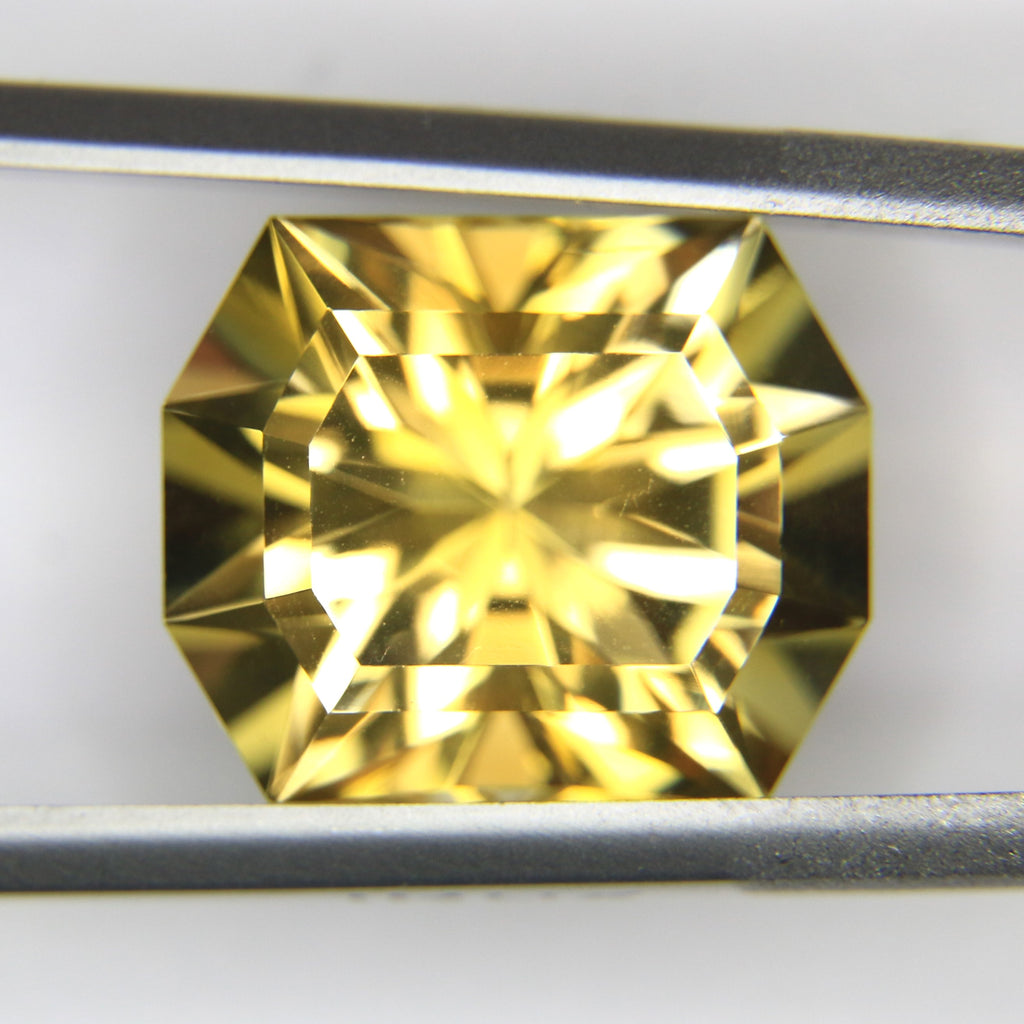 11.8ct Citrine - alternate view 3