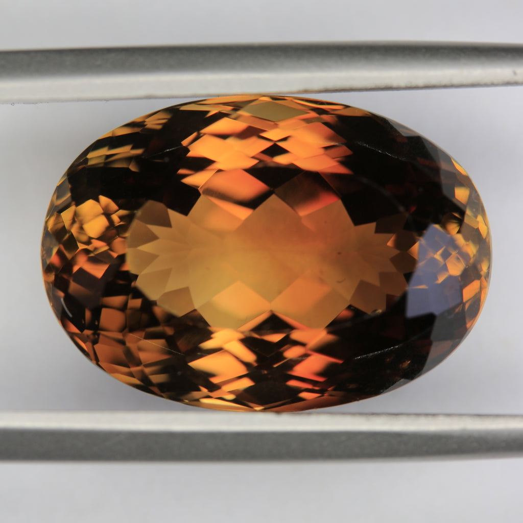 15.93ct Topaz - alternate view 2