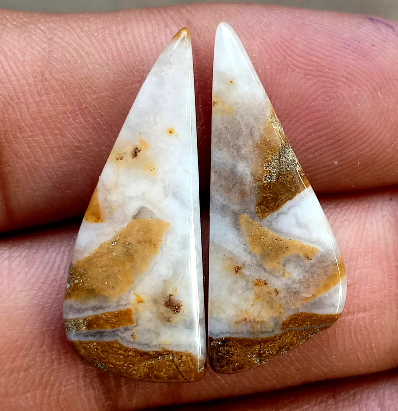 17.7ct Brown Palm Jasper Pair - alternate view 3