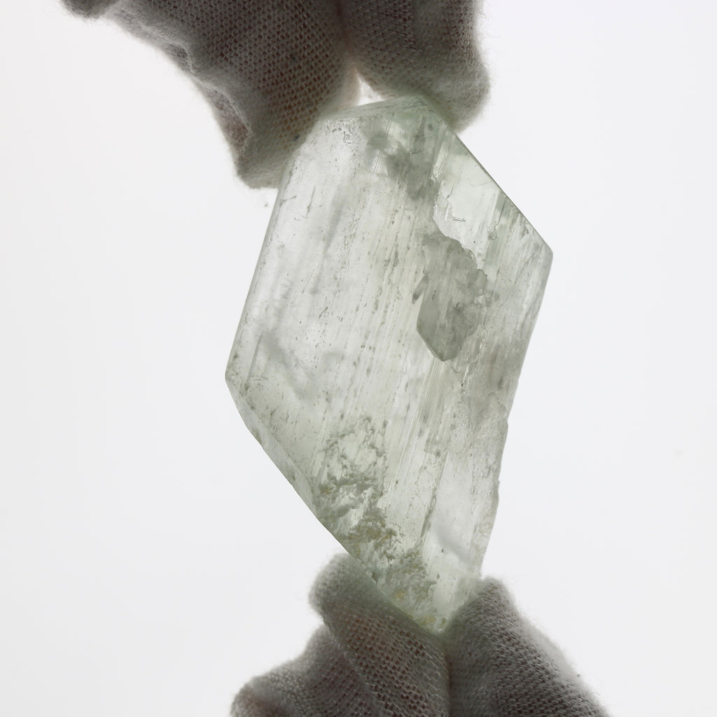 183ct Spodumene Facet Rough - alternate view 2