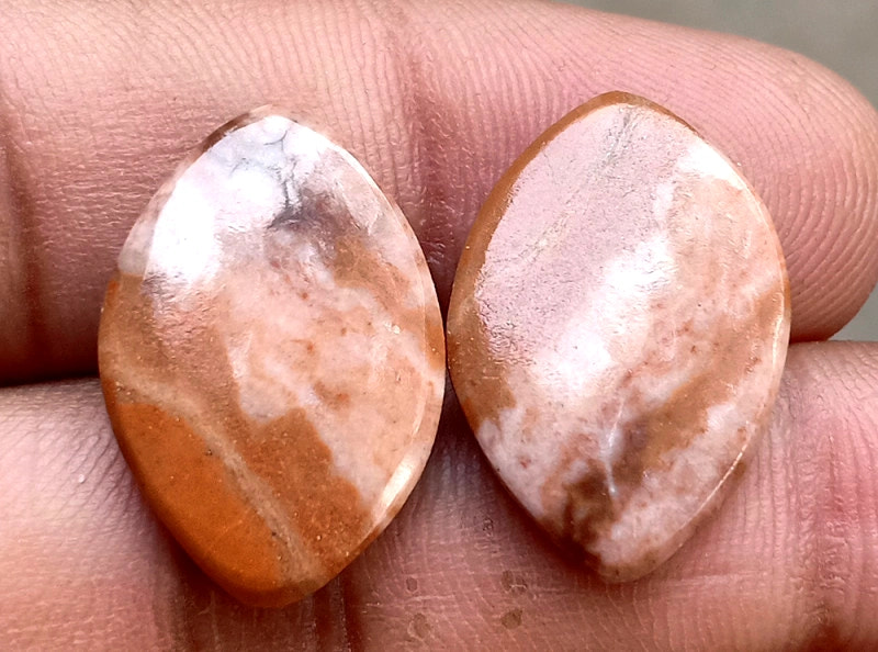 19.35ct Coconut Jasper Pair - alternate view 2