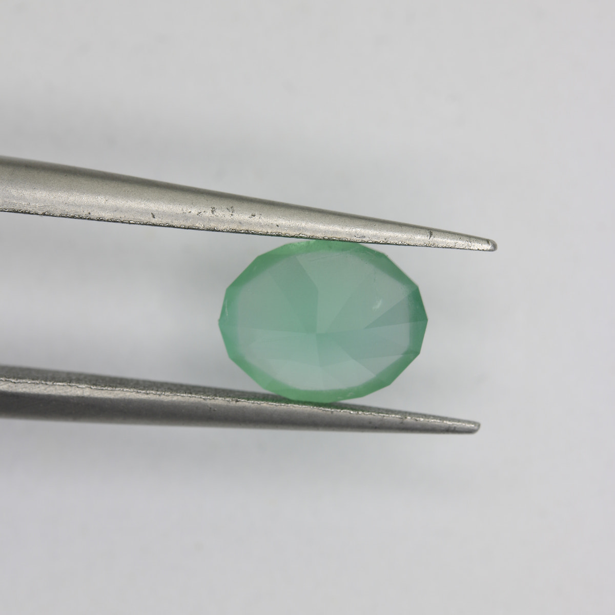 1ct Emerald Colombian - alternate view 3