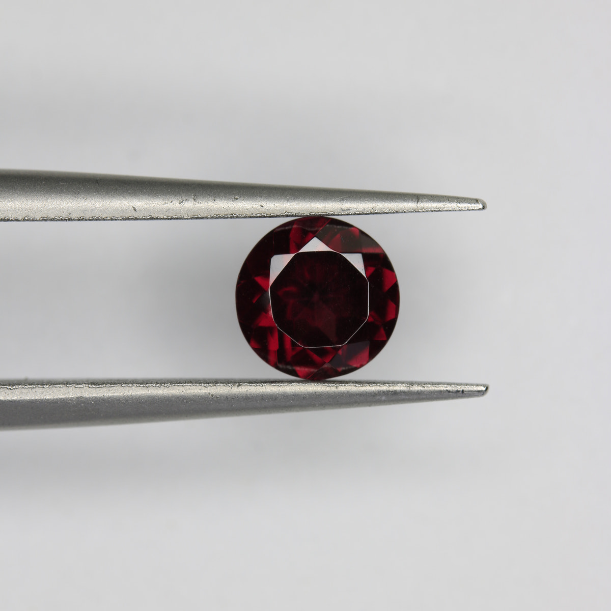 1ct Garnet - alternate view 2