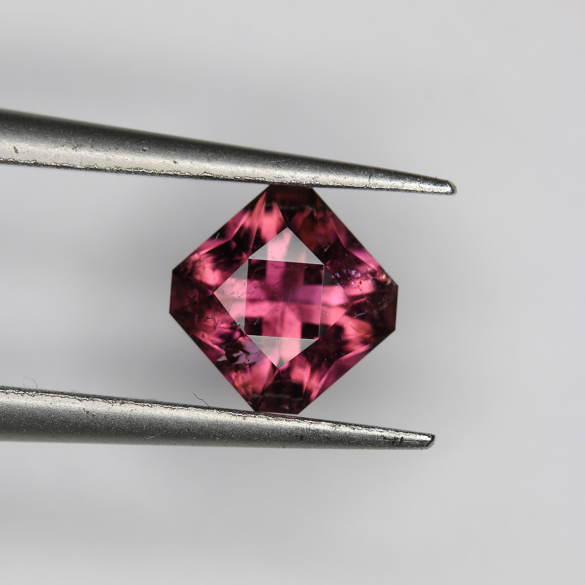1ct Tourmaline Rubellite
