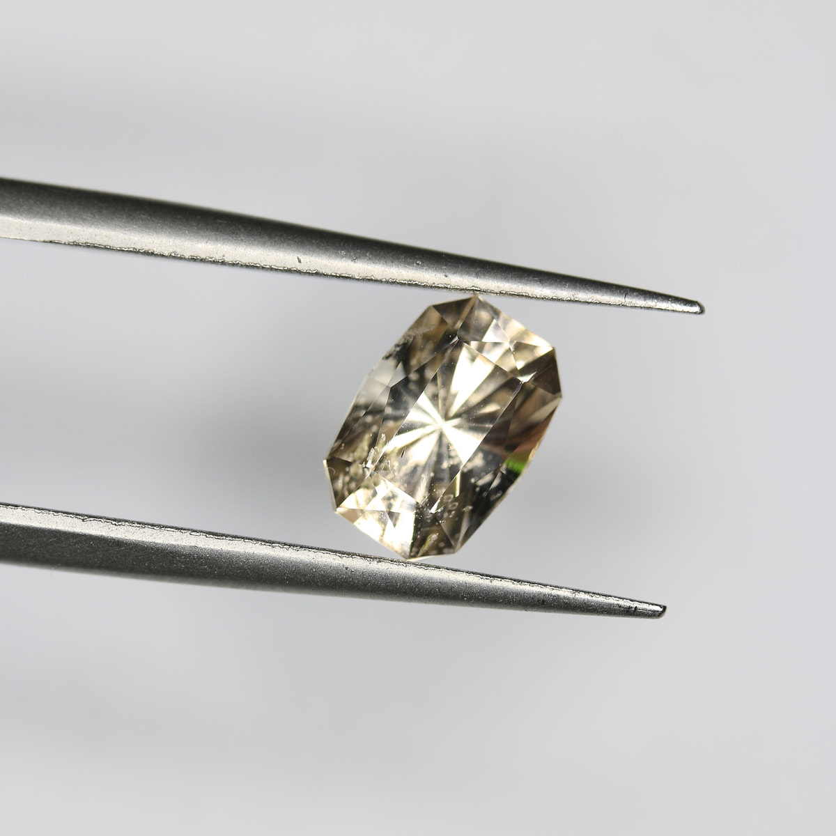 2.00ct Topaz White