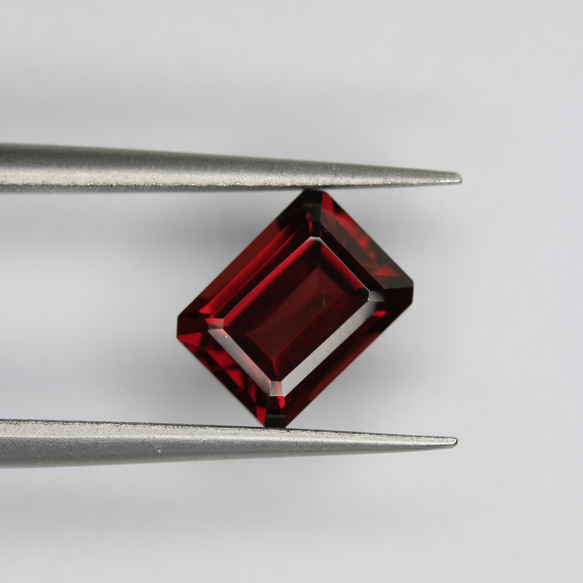 2.07ct Garnet