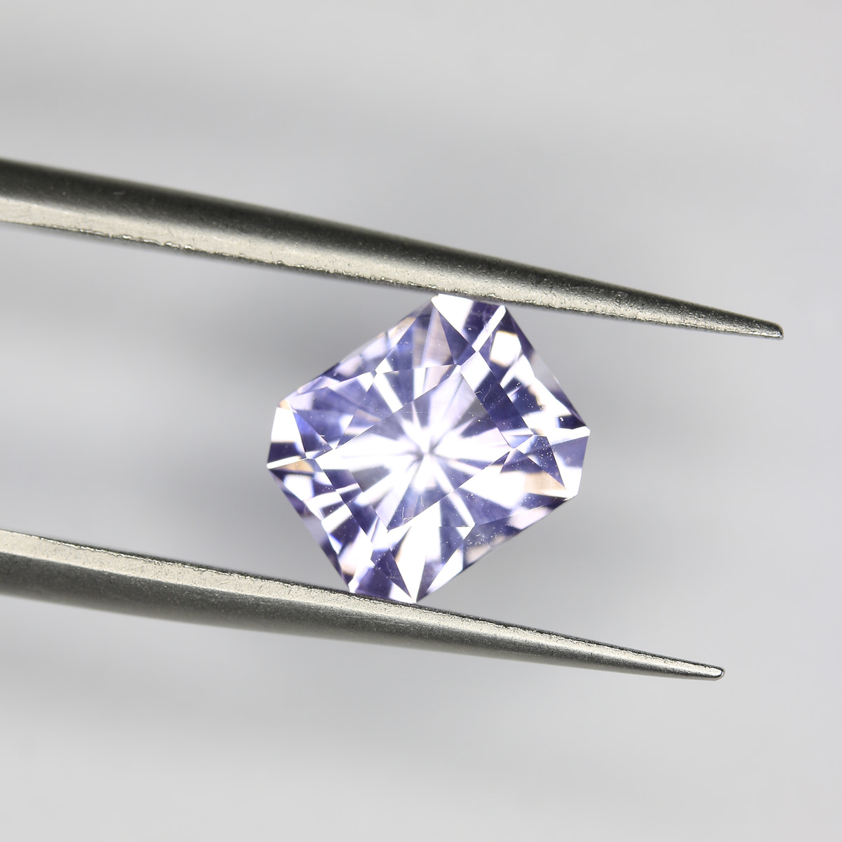 2.09ct Quartz lavender - alternate view 2