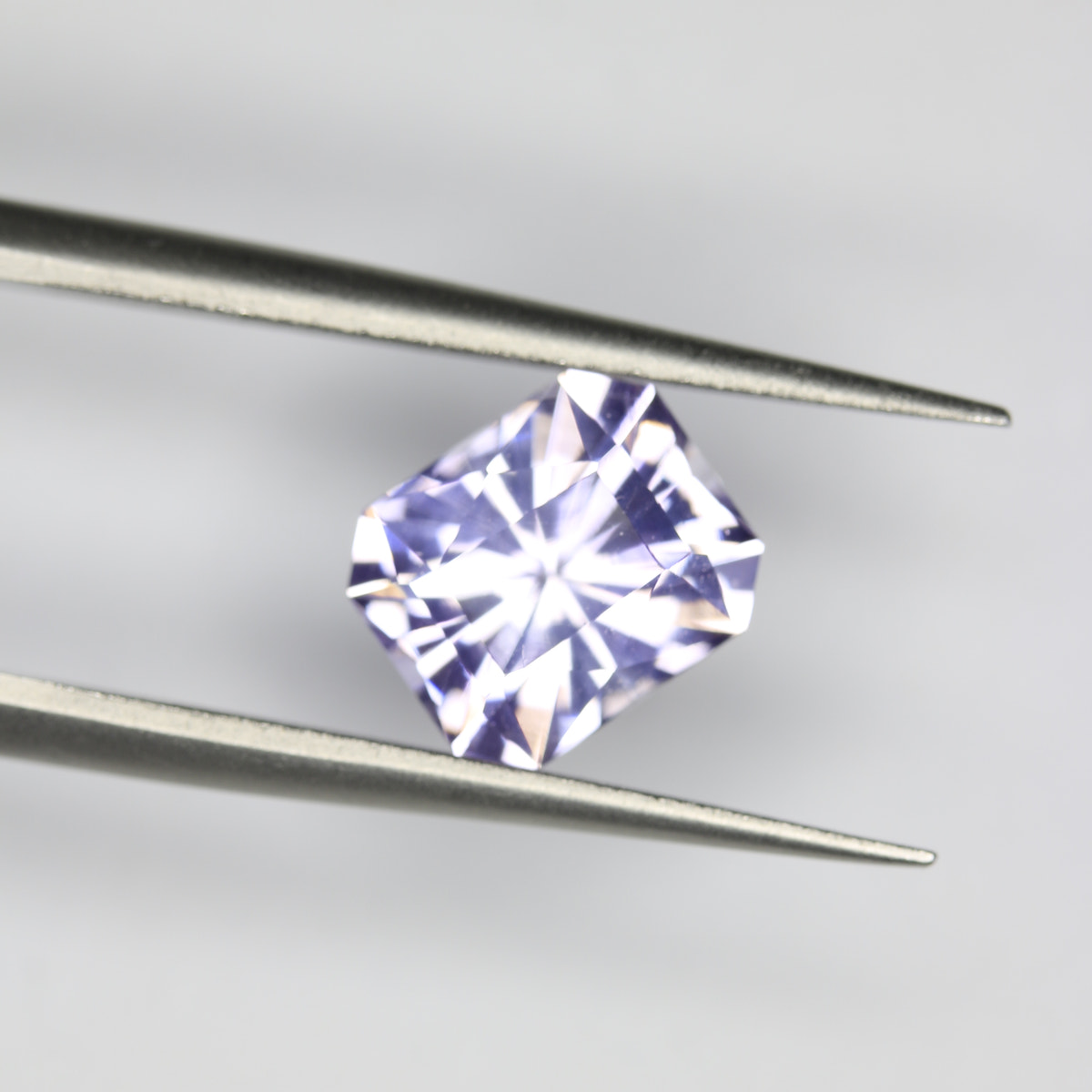 2.09ct Quartz lavender