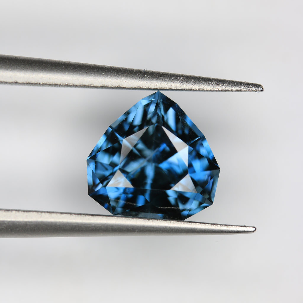 2.13ct Topaz London Blue - alternate view 2