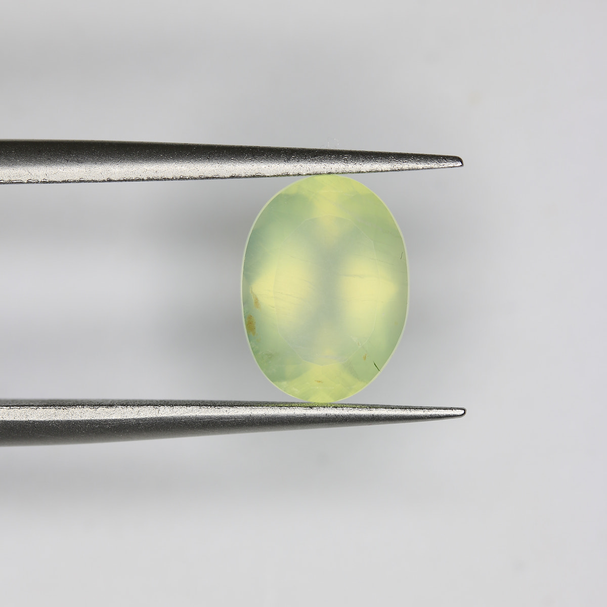2.15ct Prehnite