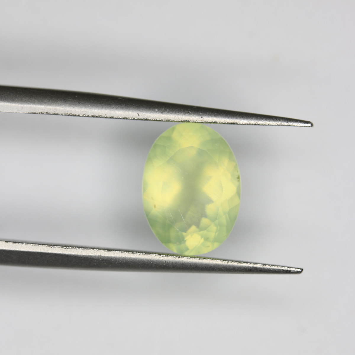 2.15ct Prehnite