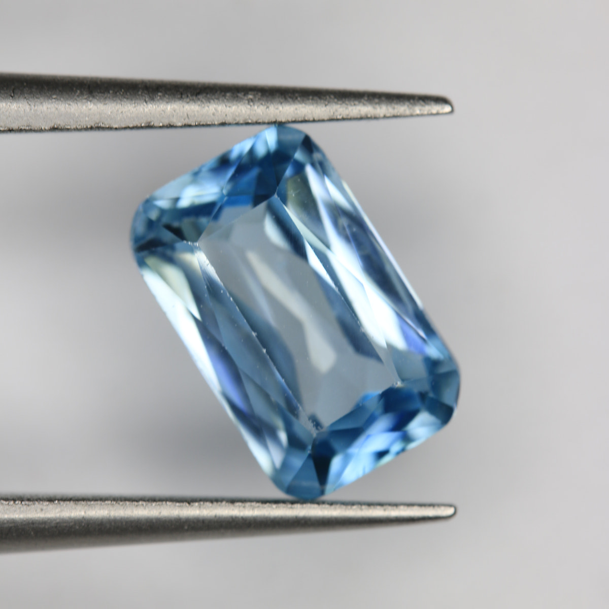 2.15ct Zircon