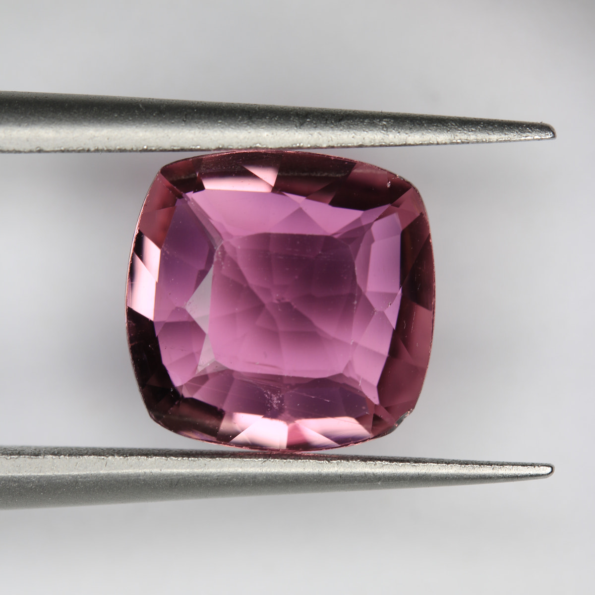2.19ct Tourmaline Pink - alternate view 2