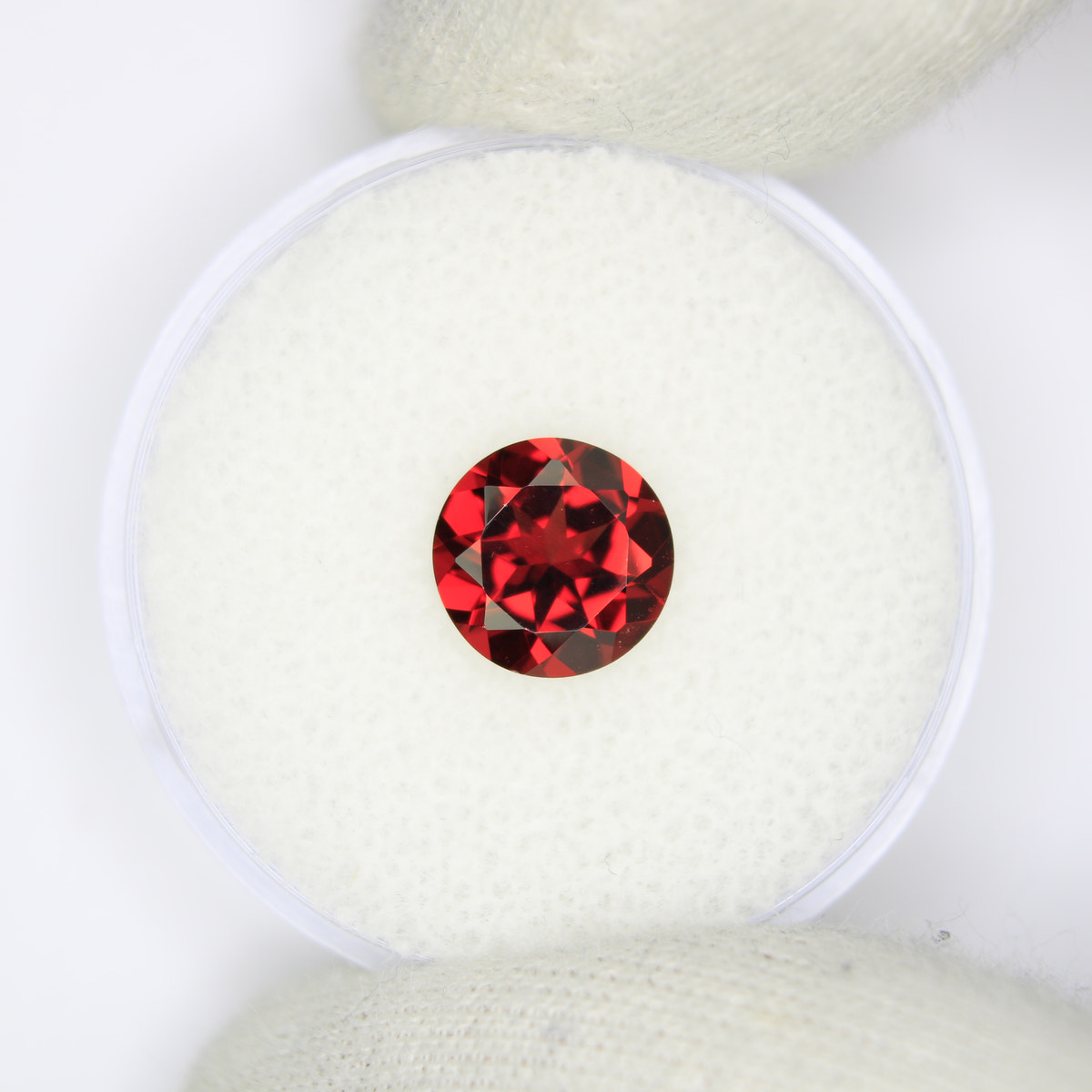 2.1ct Garnet