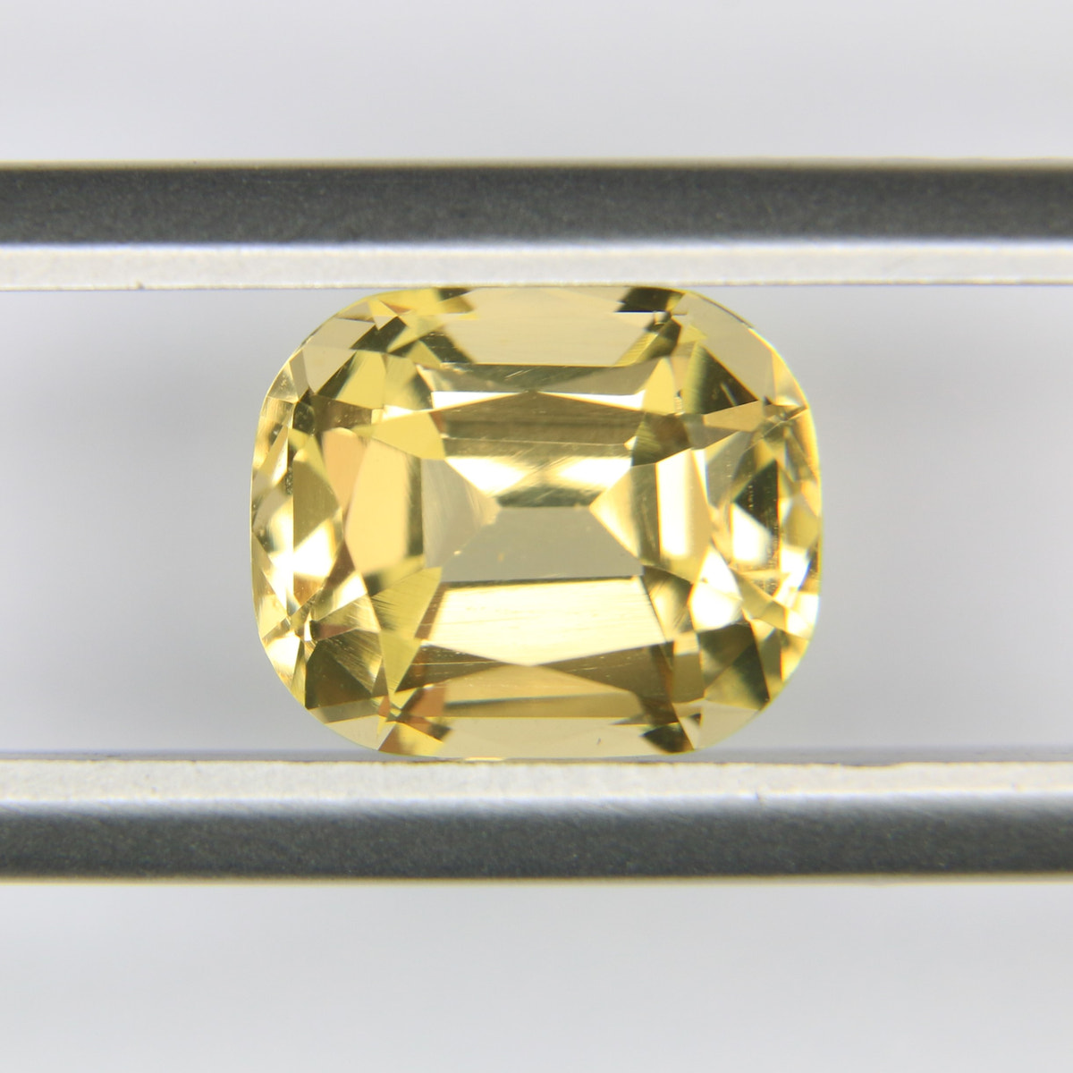 2.22ct Citrine