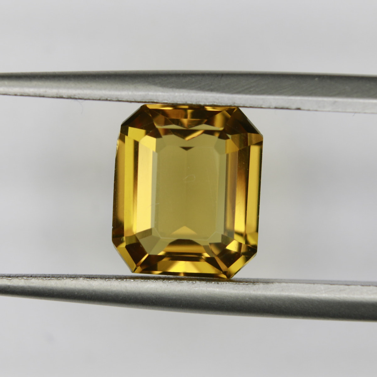 2.24ct Citrine - alternate view 2