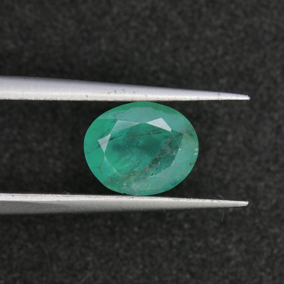 2.26ct Emerald Zambian - alternate view 2