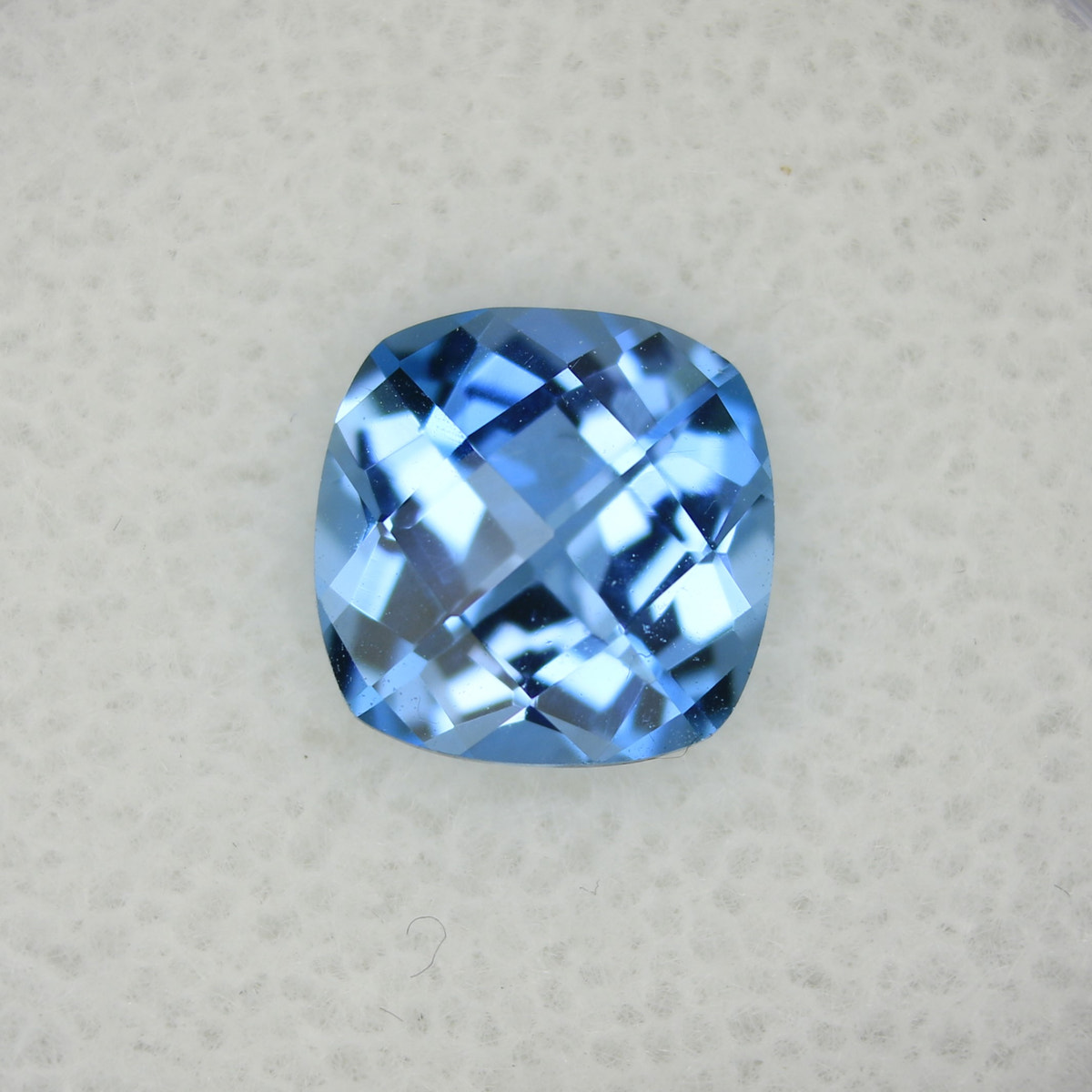 2.27ct Topaz Swiss Blue - alternate view 3