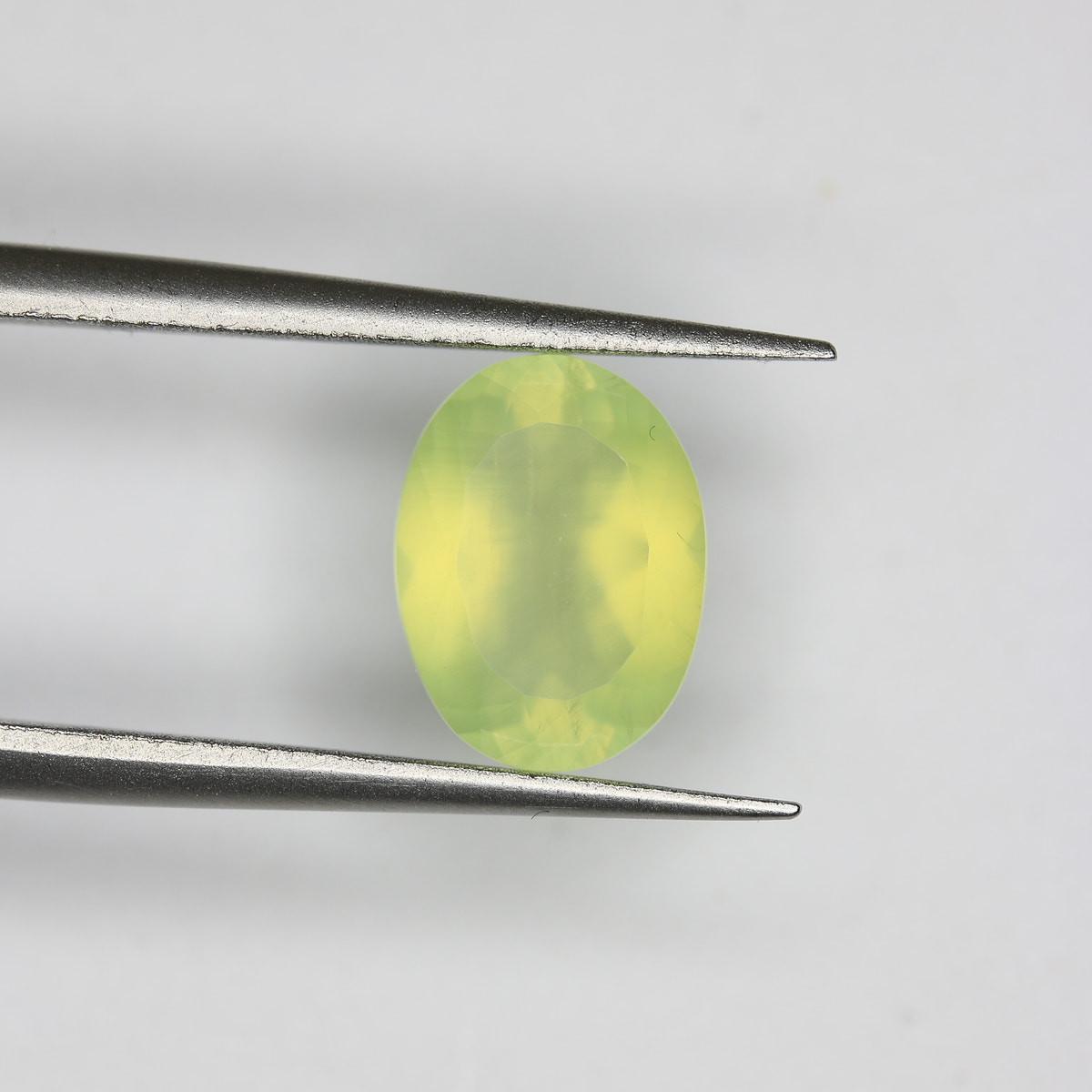 2.28ct Prehnite